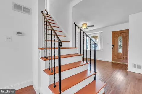 Entry Way - 1948 Quentin, Dundalk, MD 21222 photo 7 of 7