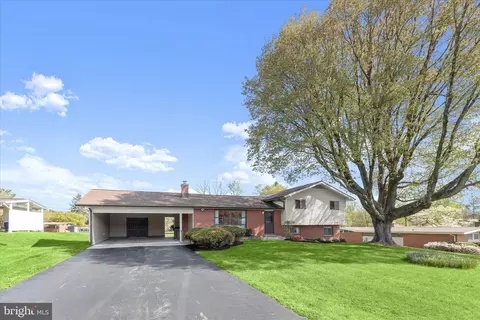 3416 Manor Hill Rd, Pikesville, MD 21208