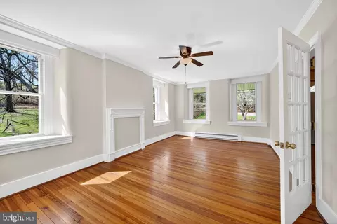 Living - 19635 Eagle Mill Rd, Parkton, MD 21120 photo 6 of 13