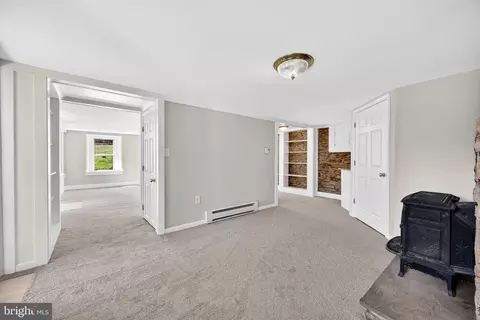 Living - 19635 Eagle Mill Rd, Parkton, MD 21120 photo 13 of 13
