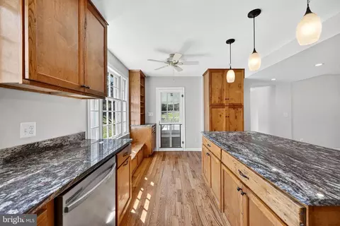 Kitchen - 19635 Eagle Mill Rd, Parkton, MD 21120 photo 5 of 8