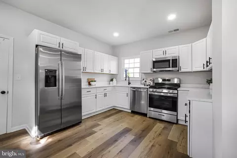 Kitchen - 106 4th Ave, Halethorpe, MD 21227 photo 2 of 3