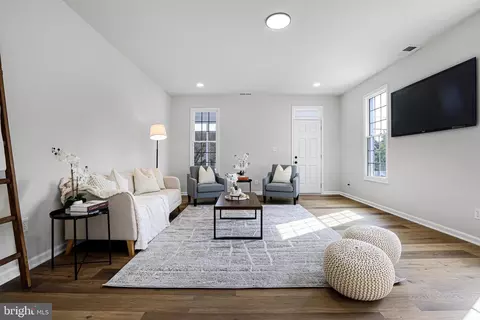 Living - 106 4th Ave, Halethorpe, MD 21227 photo 1 of 5
