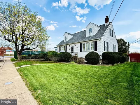 6735 Oak Ave, Dundalk, MD 21222