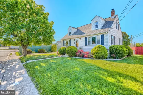 6735 Oak Ave, Dundalk, MD 21222