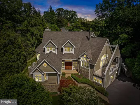 1216 Berwick Rd, Towson, MD 21204