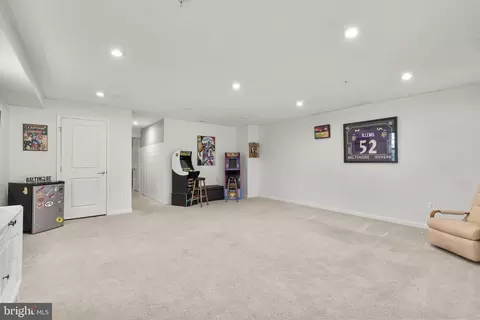 Entry Way - 1849 Wind Gate Rd, Halethorpe, MD 21227 photo 18 of 18