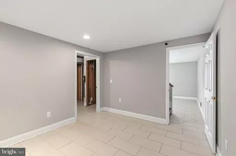 Entry Way - 12 Redding Ct, Nottingham, MD 21236 photo 4 of 4