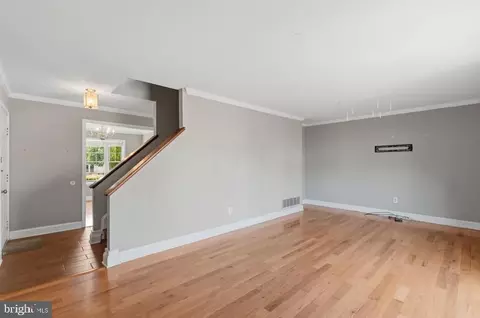 Living - 12 Redding Ct, Nottingham, MD 21236 photo 1 of 4