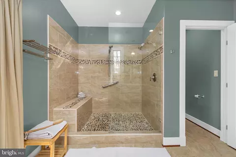 Bath - 3413 Mount Zion Rd, Upperco, MD 21155 photo 5 of 7