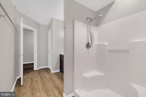 Entry Way - 3413 Mount Zion Rd, Upperco, MD 21155 photo 2 of 3