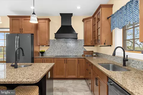 Kitchen - 3413 Mount Zion Rd, Upperco, MD 21155 photo 3 of 6