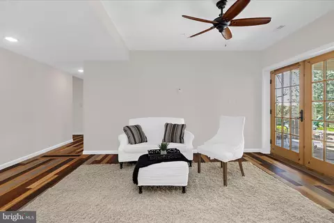 Living - 3413 Mount Zion Rd, Upperco, MD 21155 photo 6 of 6
