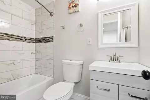 Bath - 552 48th St, Baltimore, MD 21224 photo 3 of 3