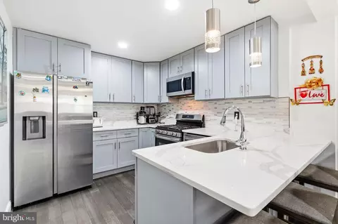 Kitchen - 552 48th St, Baltimore, MD 21224 photo 3 of 3
