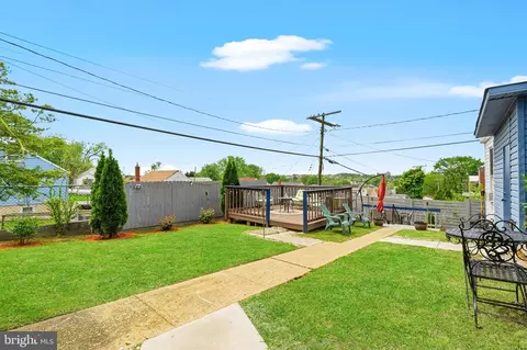 Exterior - 552 48th St, Baltimore, MD 21224 photo 4 of 5