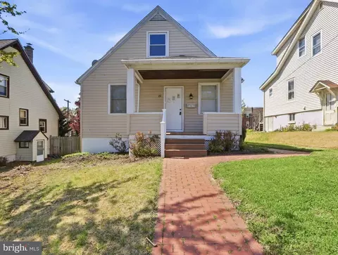 19 W Elm Ave, Baltimore, MD 21206