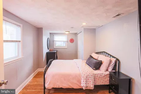 Bedroom - 2519 Sycamore Ave, Sparrows Point, MD 21219 photo 3 of 5