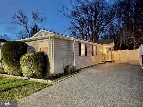 2519 Sycamore Ave, Sparrows Point, MD 21219