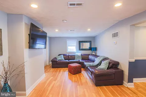 Living - 2519 Sycamore Ave, Sparrows Point, MD 21219 photo 1 of 1