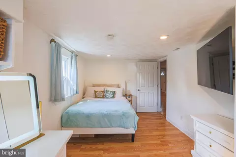 Bedroom - 2519 Sycamore Ave, Sparrows Point, MD 21219 photo 2 of 5