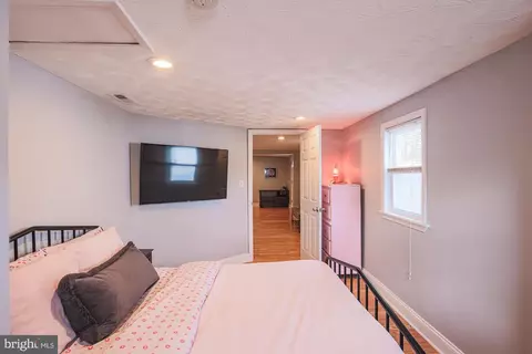 Bedroom - 2519 Sycamore Ave, Sparrows Point, MD 21219 photo 5 of 5