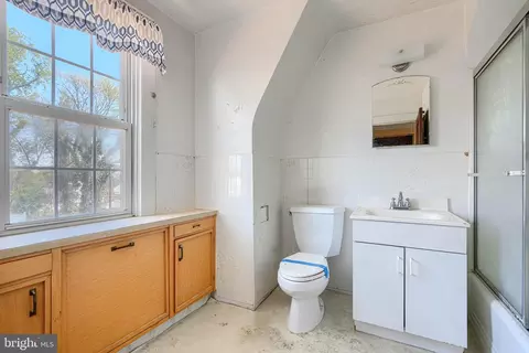 Bath - 4321 Annapolis Rd, Baltimore, MD 21227 photo 1 of 3