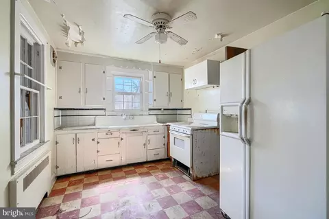 Kitchen - 4321 Annapolis Rd, Baltimore, MD 21227 photo 1 of 1