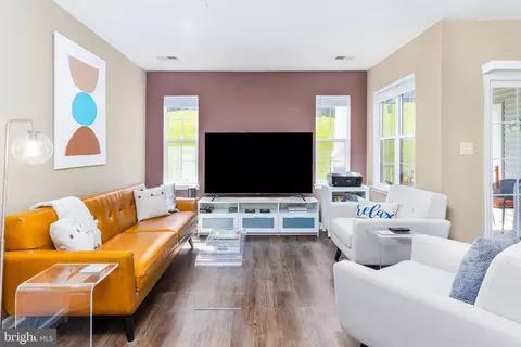 5003 Hollington Dr #103, Owings Mills, MD 21117