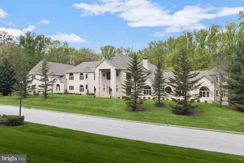 6 Evan Way, Pikesville, MD 21208