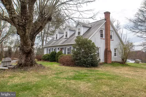 15914 Falls Rd, Sparks Glencoe, MD 21152