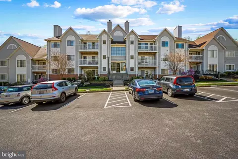 9 Tintern Ct #103, Lutherville Timonium, MD 21093