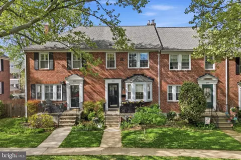 Exterior - 214 Overbrook Rd, Baltimore, MD 21212 photo 4 of 6
