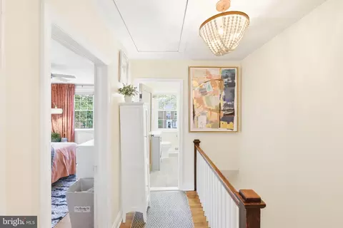 Entry Way - 214 Overbrook Rd, Baltimore, MD 21212 photo 3 of 3