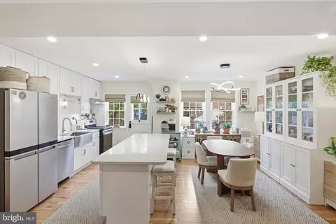 Kitchen - 214 Overbrook Rd, Baltimore, MD 21212 photo 1 of 3