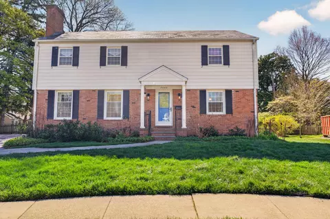 7000 Stoneleigh Ct, Baltimore, MD 21212