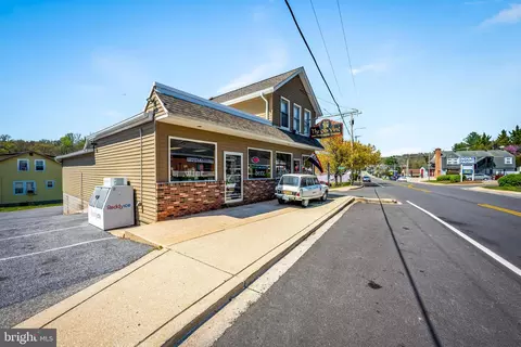 Exterior - 6045 Falls Rd, Baltimore, MD 21209 photo 9 of 9