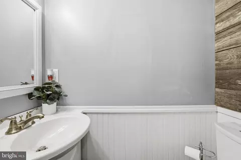 Bath - 33 Hickory Nut Ct, Nottingham, MD 21236 photo 1 of 3
