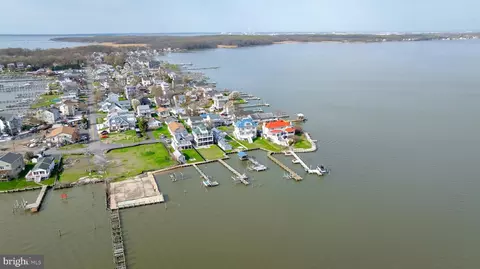 View/Area - 2811 Bay Dr, Sparrows Point, MD 21219 photo 9 of 13