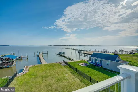 View/Area - 2811 Bay Dr, Sparrows Point, MD 21219 photo 7 of 13
