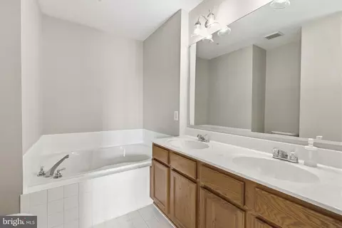Entry Way - 4204 Maple Path Cir #32, Nottingham, MD 21236 photo 2 of 2
