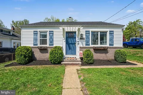 Exterior - 4502 Linden Ave, Halethorpe, MD 21227 photo 2 of 7