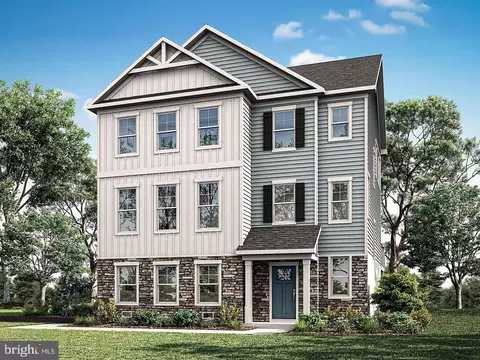 721 Nollmeyer Rd, Middle River, MD 21220