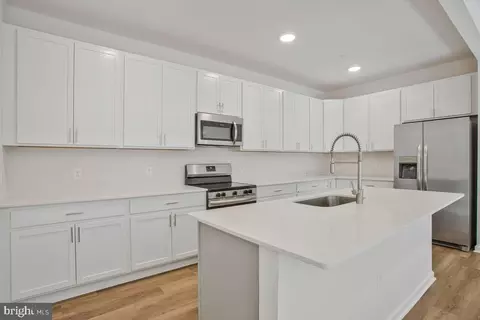 Kitchen - 723 Nollmeyer Rd, Middle River, MD 21220 photo 1 of 2