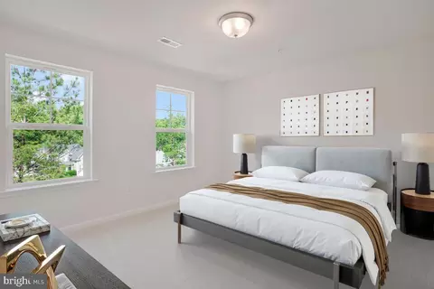 Bedroom - 725 Nollmeyer Rd, Middle River, MD 21220 photo 3 of 5