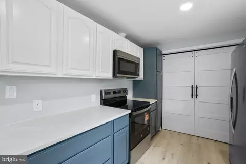 Entry Way - 2636 Haddaway, Sparrows Point, MD 21219 photo 6 of 11