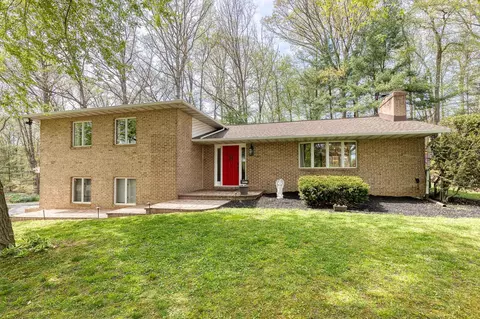 1608 Weyburn Rd, Rosedale, MD 21237