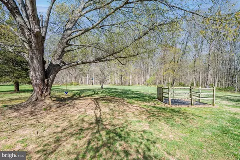 Exterior - 13707 Killarney Ct, Phoenix, MD 21131 photo 13 of 20