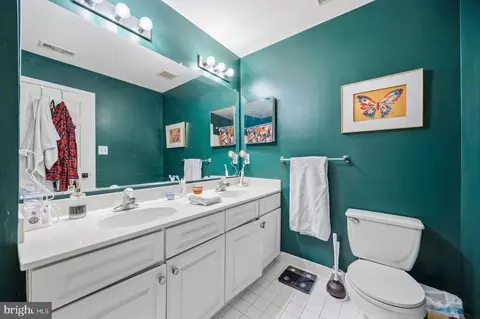 Bath - 30 Parkhill Pl, Nottingham, MD 21236 photo 1 of 3