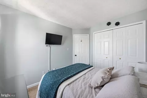 Bedroom - 30 Parkhill Pl, Nottingham, MD 21236 photo 4 of 4